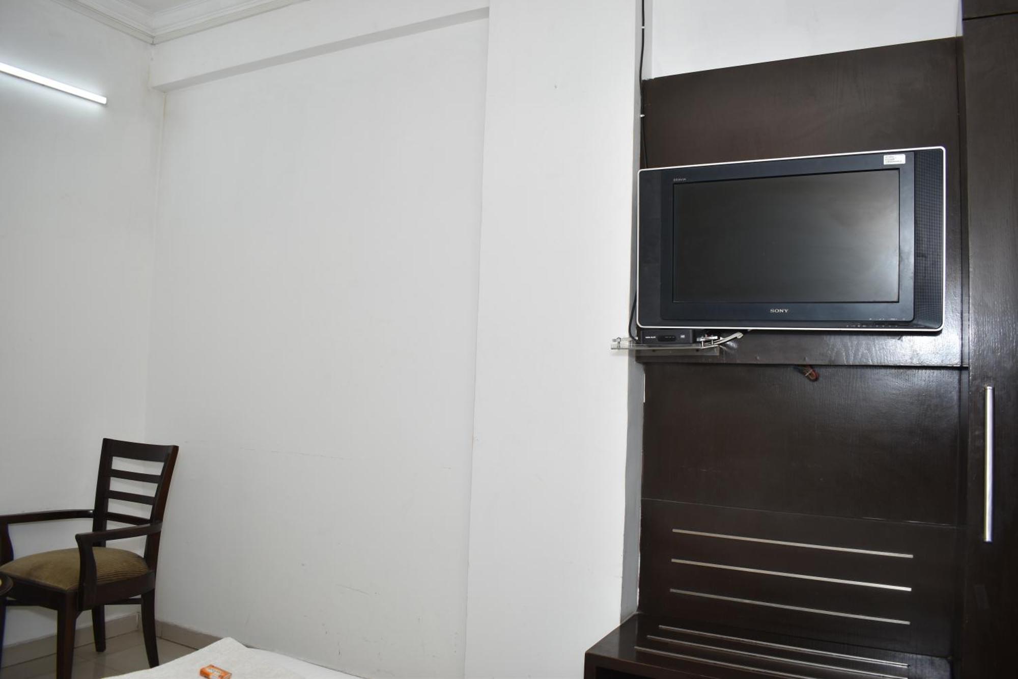 Hotel Chanchal Continental - 02 Mins From New Delhi Railway Station Exterior foto